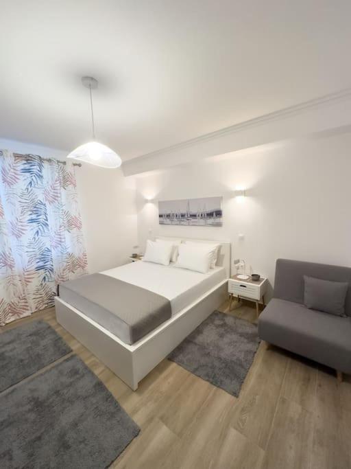 Petite Retreat In Kolonaki, Athens /Netflixアパートメント エクステリア 写真
