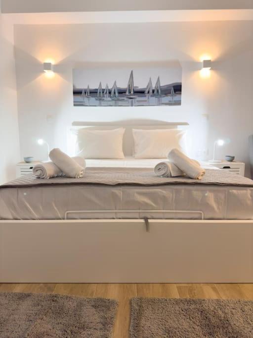 Petite Retreat In Kolonaki, Athens /Netflixアパートメント エクステリア 写真