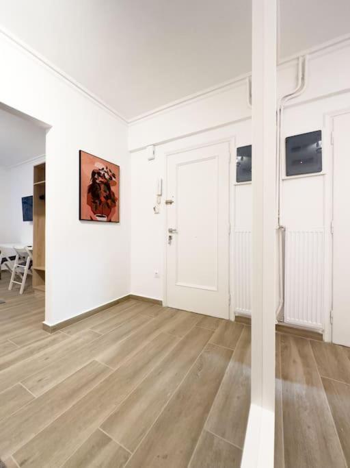 Petite Retreat In Kolonaki, Athens /Netflixアパートメント エクステリア 写真