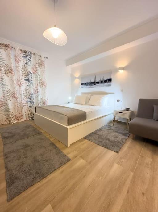 Petite Retreat In Kolonaki, Athens /Netflixアパートメント エクステリア 写真